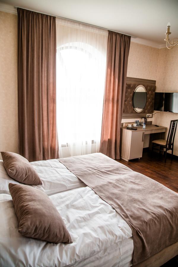 Sky Hotel Isakovo  Extérieur photo